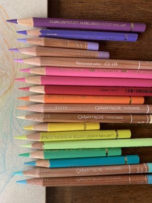 I'm not a "real" artist - color pencils sorted out as rainbow